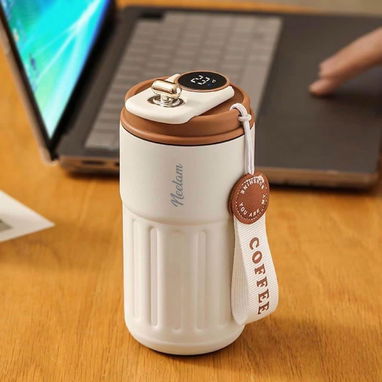 Botella de agua con aislamiento al vacío y pantalla inteligente de temperatura, personalizada con nombre - Img 124204185