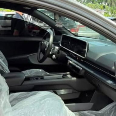 HYUNDAI IONIC 6 2024 Totalmente Eléctrico - 8/10