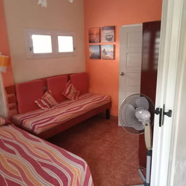 Cod.Z 🏡 DISPONIBLE RENTA EN VARADERO. CASA DE 4 HABITACIONES. CAPACIDAD 11 PERSONAS 👥 - Img 123854395