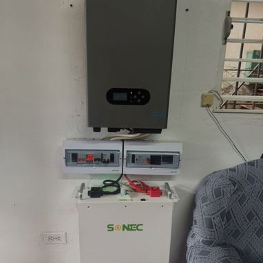 Se realizan trabajos de instalaciones de sistemas fotovoltaicos - 3/6