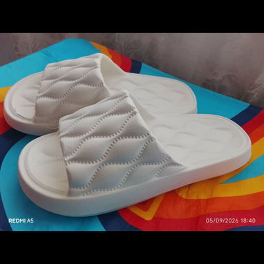 Chancletas nuevas a buen precio no dude en preguntar - 2/10
