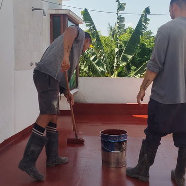 Revestimiento resina epóxica y pintura epóxica. Brigada especializada. - Img 123343306