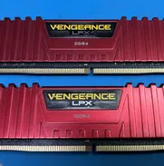 Kit de RAM CORSAIR disipadas de 4GB cada una a 2400Mhz. Son de uso pero trabajando perfecto…. Mensajería por un costo ad - Img 50417150