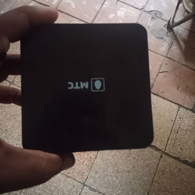 Se vende en 120 USD Módem/Router ZTE ZXHN F670L (GPON ONT) y en 35 usd cajas decodificadoresIPTV ZTE ZXV10 B700V7 - 4/5