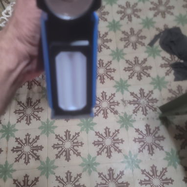 Lámpara recargable - 2/3