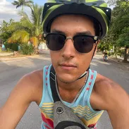 SOY MENSAJERO, SOY DEL VEDADO - Img 56655008