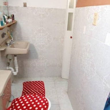 Apto interior en venta 6500 USD. Bajos de un biplanta situada en Cojimar cerca del mar . - 8/8