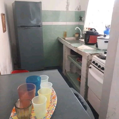🏖️Casas de alquiler en Guanabo. Casas con piscina en La Habana. Capacidad para 10 personas por 100 usd la noche - Img 116256400