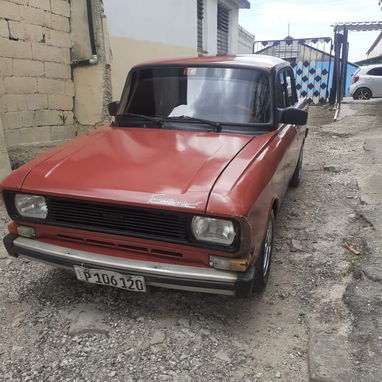 ⛔️ MOSKOVICH 4140 EN BUENAS CONDICIONES CHAPISTERIA Y PINTURA MOTOR ORIGINAL CAJA 5TA DE LADA EL CARRO CAMINA ⛔️ - Img 118627861