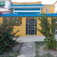 Oportunidad en Santo Suárez: Casa independiente  en Mayia Rodríguez (10 de Octubre). - Img 58298306