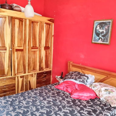 🏠 ¡TU NUEVO HOGAR TE ESTÁ ESPERANDO EN EL CERRO! 🏠 ¿Buscas una casa amplia, equipada y lista para mudarte hoy mismo? - 5/10