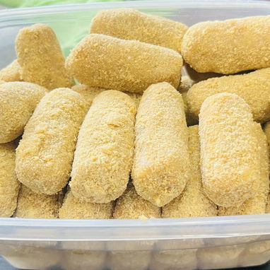Bufet para cumpleaños y eventos Todo con máxima higiene,calidad y SABOR😋😋😋 - 6/8