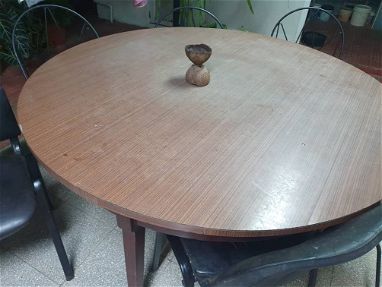 Vendo mesa grande de madera - Img main-image