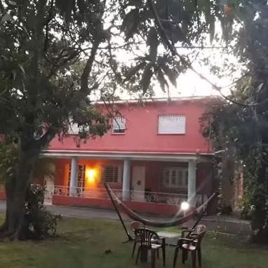 En venta mansión en Boyeros - 2/9