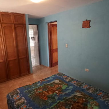 Venta de casa independiente en Cojímar 60 mil usd - 2/10