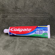 Pasta de dientes Colgate - Img 55801148