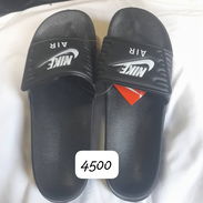 chanclas - Img 55796566