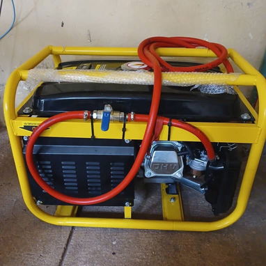 Planta electrica de 3500W (  encendido por yoyo)ya tiene la adaptación para gas - 7/7