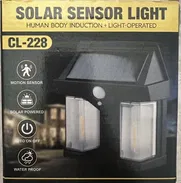LÁMPARA SOLAR CON SENSOR DE MOVIMIENTO - Img 49666918
