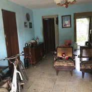 Venta de apto 1er piso en moron, micro norte - Img 58066952