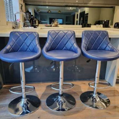 Silla bar banqueta giratoria con espaldar alto varios colores - Img 124146160