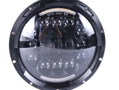 Faros LED redondos universales de 7 pulgadas para autos(americanos, jeep, etc), camiones y motos compatibles. - Img 51643846