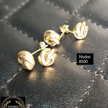 Aretes de oro criollo - Img 122602099