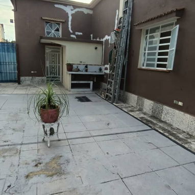Venta de casa independiente en avenida concepción - 6/10