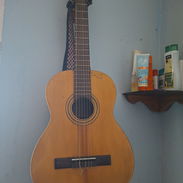 Guitarra criolla 30 usd - Img 55766897