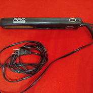 Plancha de pelo profesional de uso en perfecto estado - sirve para keratina - Img 58010074