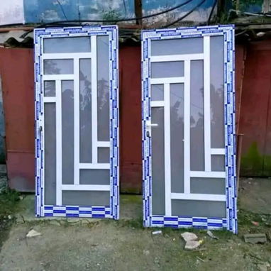 Realizamos todo tipo de diseños modernos en carpintería de aluminio y cristalería. Llena de estilo y vida tu hogar 🏡 - Img 120398389