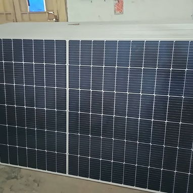 Paneles solares de 540 W Boviet - 3/3
