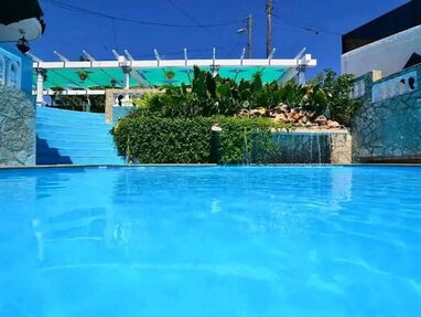 Renta 9 habitaciones con una enorme piscina en la playa de Bocaciega a solo dos cuadras de la playa. Whatssap 52959440 - Img main-image-45151311