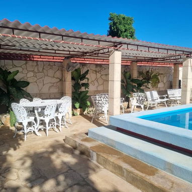 🧑💻10,000 CUP por tu Grupo Entero! — La Piscina de Pasadías más Accesible de Santa Fe está en Los Palmares - Img 125055387