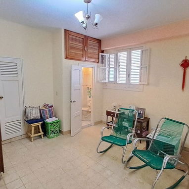 APARTAMENTO DE 3 CUARTOS EN VEDADO - Img 114566797
