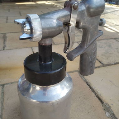 Pistola de pintar con turbina de poco uso - Img 123680690