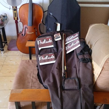Vendo cello con doble forro, sus 4 cuerdas nuevas de repuesto - Img 124872213