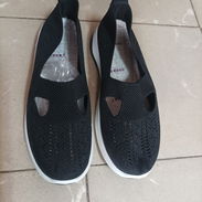 ☀️☀️ Tenis Nuevos y cómodos ☀️☀️ - Img 55776144