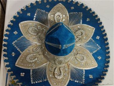 Sombrero de mariachi - Img 67730653