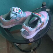 Zapatos de niña de poco uso - Img 45579966