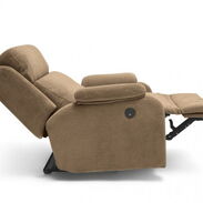 Butaca o Sillón relax reclinable tapizado en color beige. - Img 45546517
