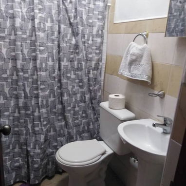 🏠 CASA DE RENTA LINEAL EN CENTRO HABANA 🇨🇺 - ZONA PRIORITARIA ⚡ - Img 124153159