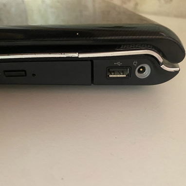 Laptop hp pavillion para piezas - Img 126942237