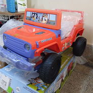Jeep eléctrico para niños - Img 58217650