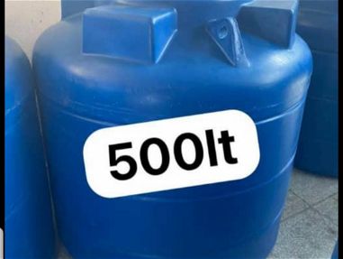 0️⃣ Tanques .para el agua azules .1000 litros  0️⃣ 1200 litros 750 litros ,de capacidad - Img 56001042