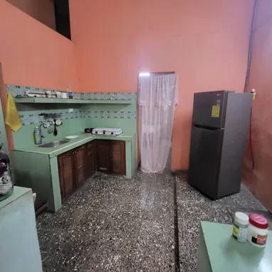 Apartamento en Planta Baja con puerta calle en Centro Habana (#212) - 4/10