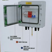 Caja fotovoltaica Precio: 75 USD A partir de 10U precio: 65 USD - Img 57670174