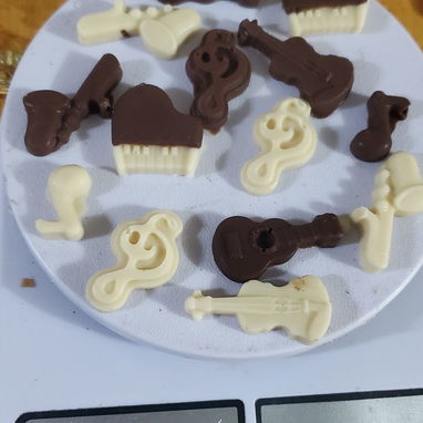 Mini donas y bombones - 6/9
