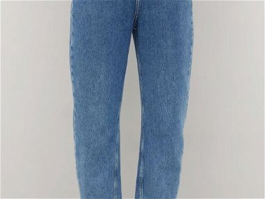 Jeans, pantalones o pitusas de mujer. Moda europea actual 25 usd. +5352425349 - Img main-image