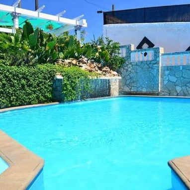 🏤Casa de renta con paneles y 9 hab para 21 personas. Minimo a reservar 5 hab/50 usd cada una. House for rent. BC-002 - 2/10